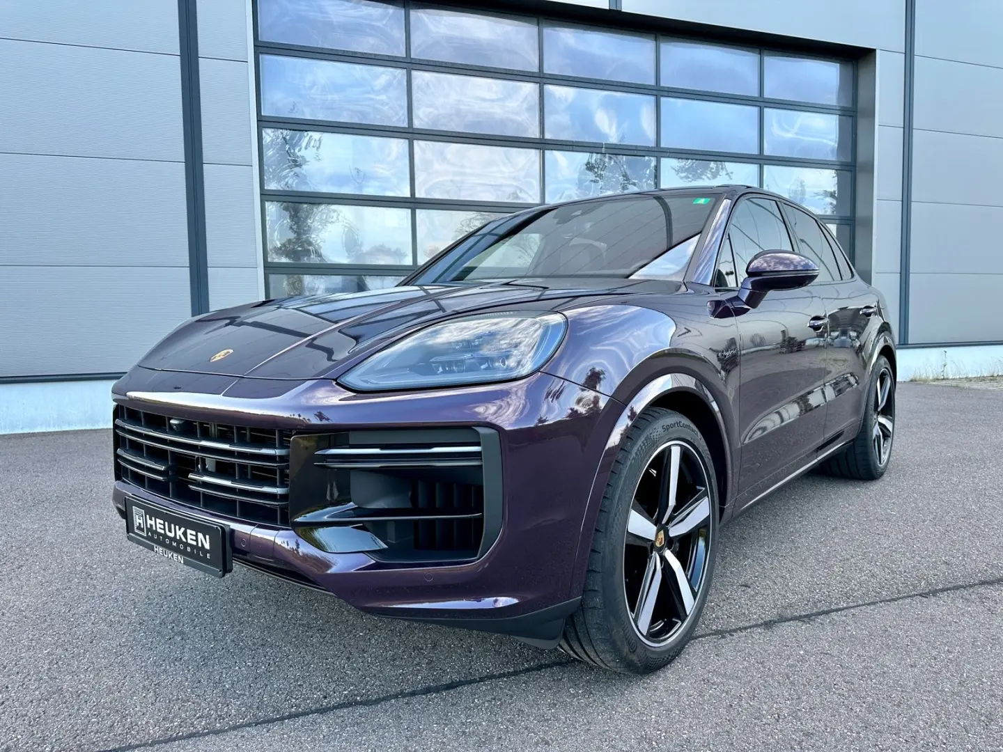 Cayenne Turbo E-Hybrid PTS PURPLE BURMESTER HAL