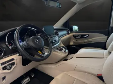 V 300 d 4M Mercedes-Benz V 300 d 4M AMG Exclusiv