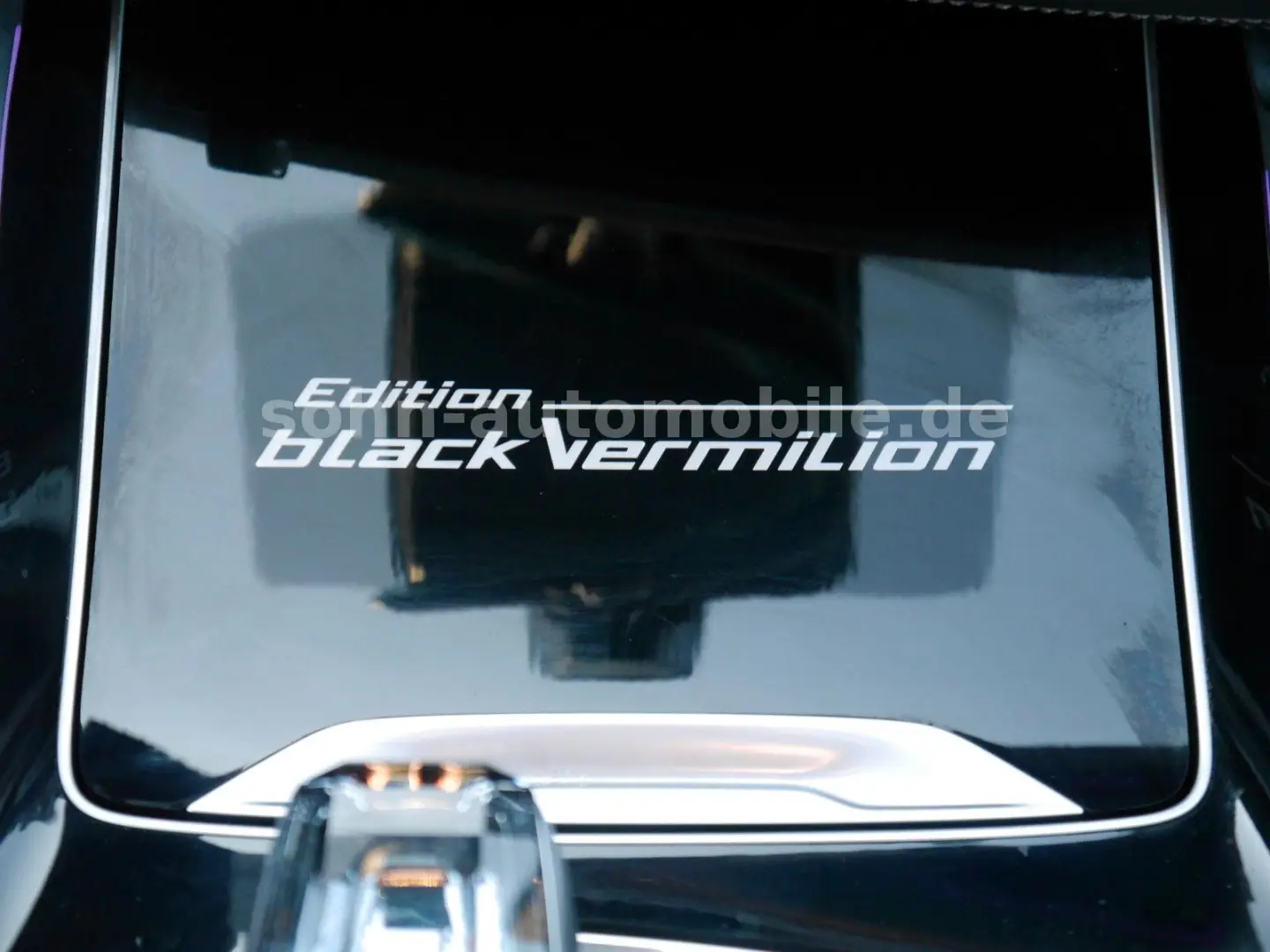 X6 xDr 40d M-Sport EDITION BLACK VERMILION 1/350