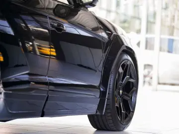 Urus S Novitec Esteso Widebody *23*NL5 *