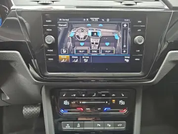 TOURAN 1.5 TSI DSG HIGHLINE NAVI LED 7-SITZE WIN