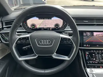 A8 50 TDI / Panoramadach / B&O Sound