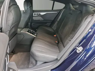840i xDrive Laserlicht DAB Navi RFK Pano Komfort