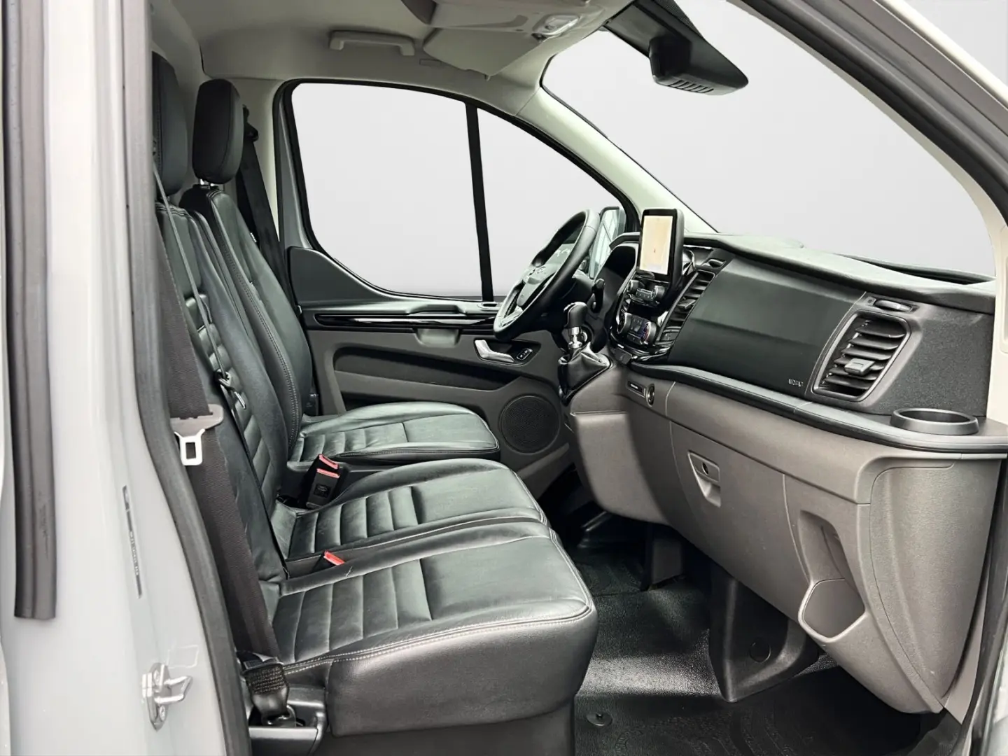 Transit Custom 300 L1 Trail*1-HA.*AHK*LEDER*SHZ*
