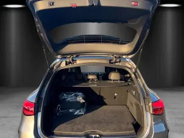 GLC 300 de 4M+AMG-Line+PSD+AHK+Memory+DISTRONIC