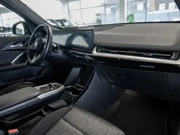 X1 xDrive 20d HUD 360° LED NAVI KAMERA SHZ PDC