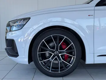 Q8 50 TDI quattro*S-Line*Pano*B&O*Raute*Black*