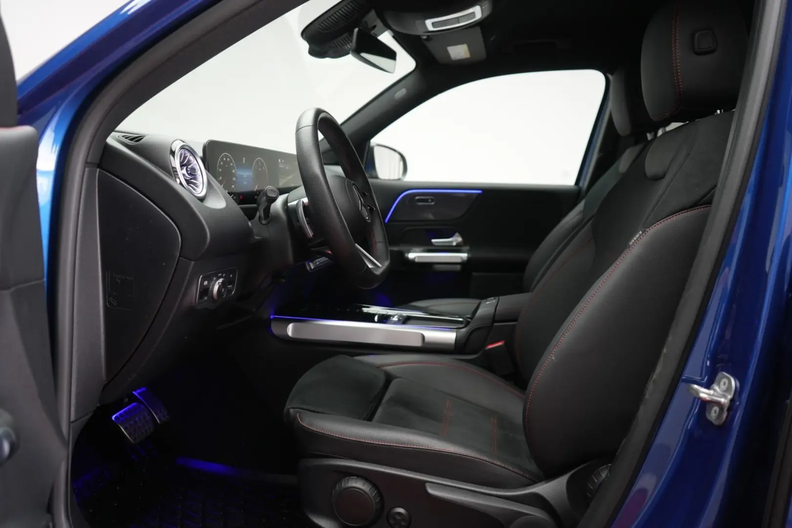 GLB 220 d 4Matic 8G-DCT AMG Navi/Distronic/Kamer
