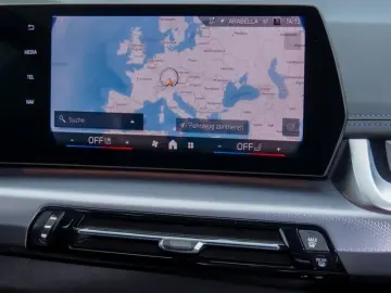 X1 sDrive20i M-Sport ACC eSpSitze RFK KoZg adLED