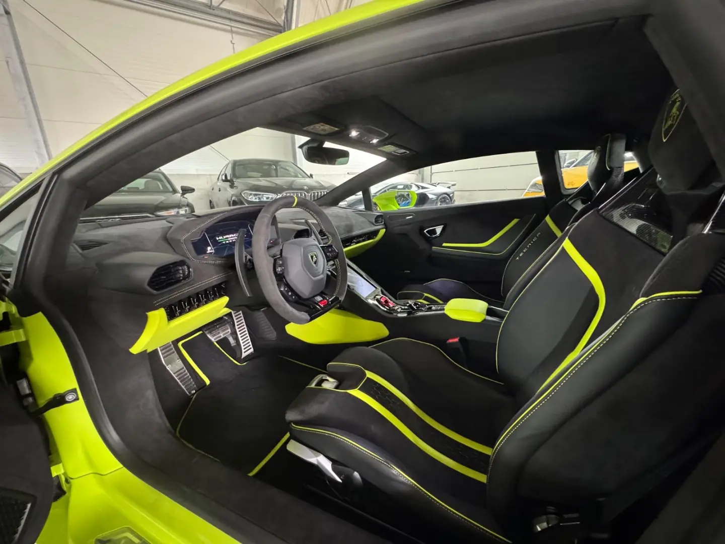 Huracán Tecnica*CARBON*LIFT*RACING-SEATS*SCANDAL