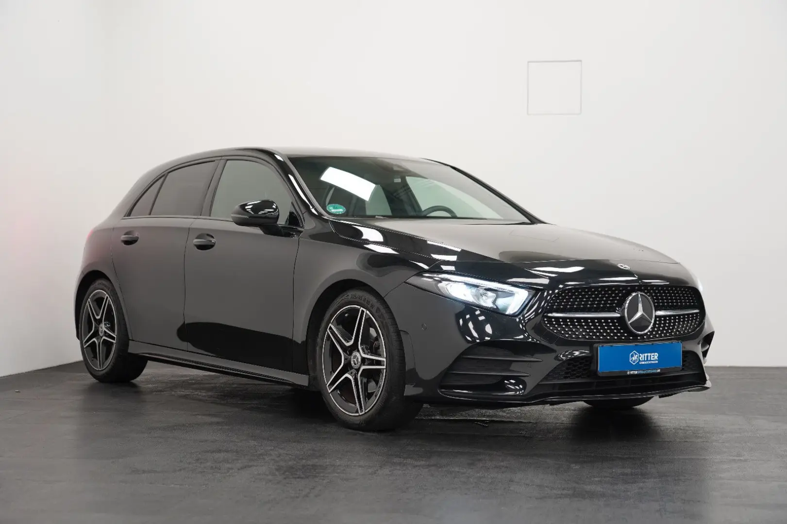 Mercedes-Benz A 180 AMG Line