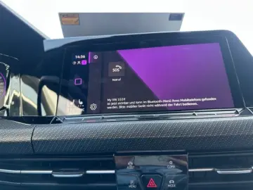Golf VIII R-Line 2.0 TDI DSG LED IQ Navi ACC