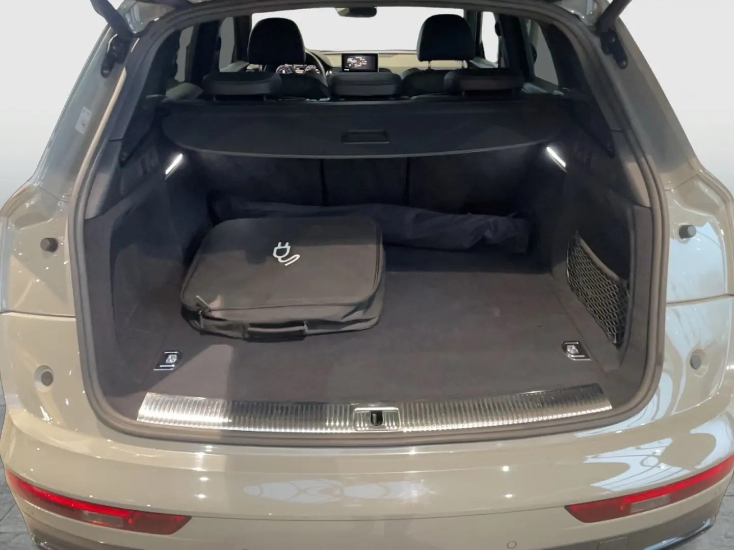 AUDI Q5 50 TFSIe Q S LINE LEASING