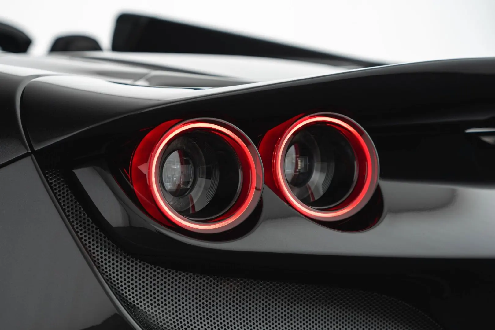 F8 Spider DCT