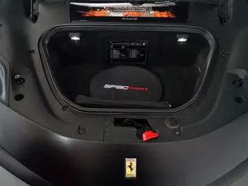 SF90 + CARBON + LIFT + JBL + CARPLAY