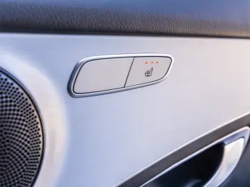 MERCEDES GLC 220 d // 4MATIC // 170 cp // diesel