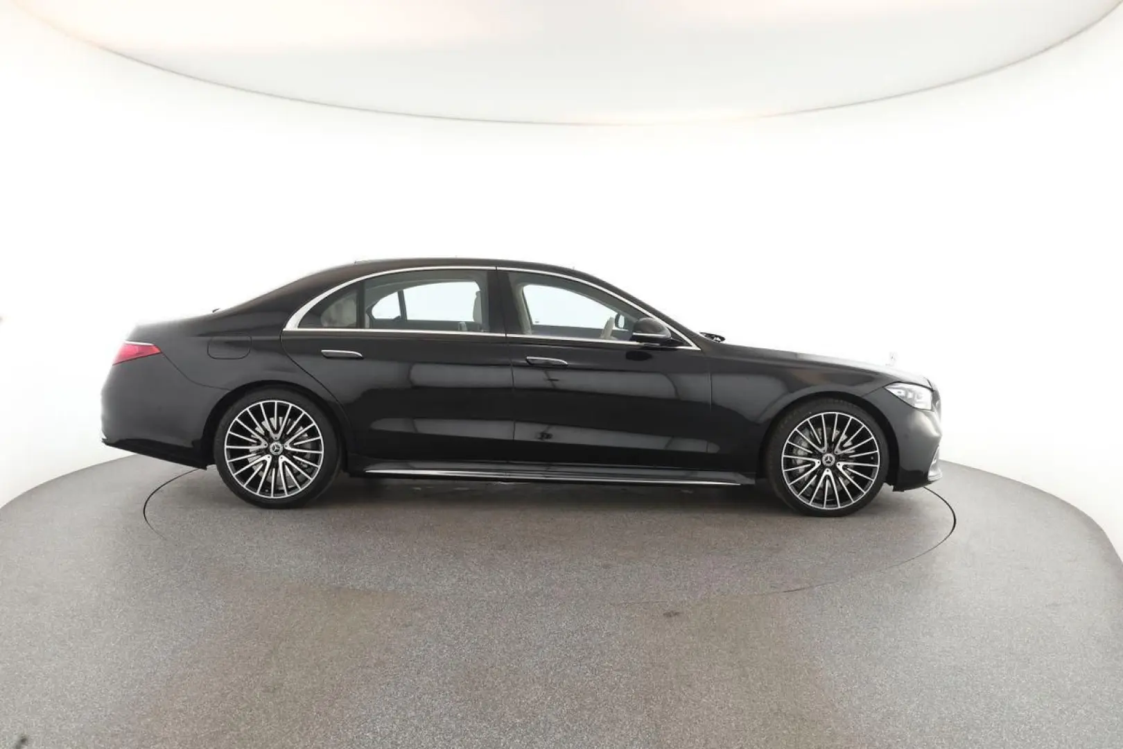 S 580 lang AMG DIGITAL Pano HUD HighEndFond 21