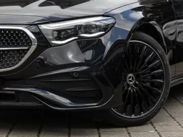 E 400 e 4M AMG/Superscreen/Digital/Pano/AHK/20''
