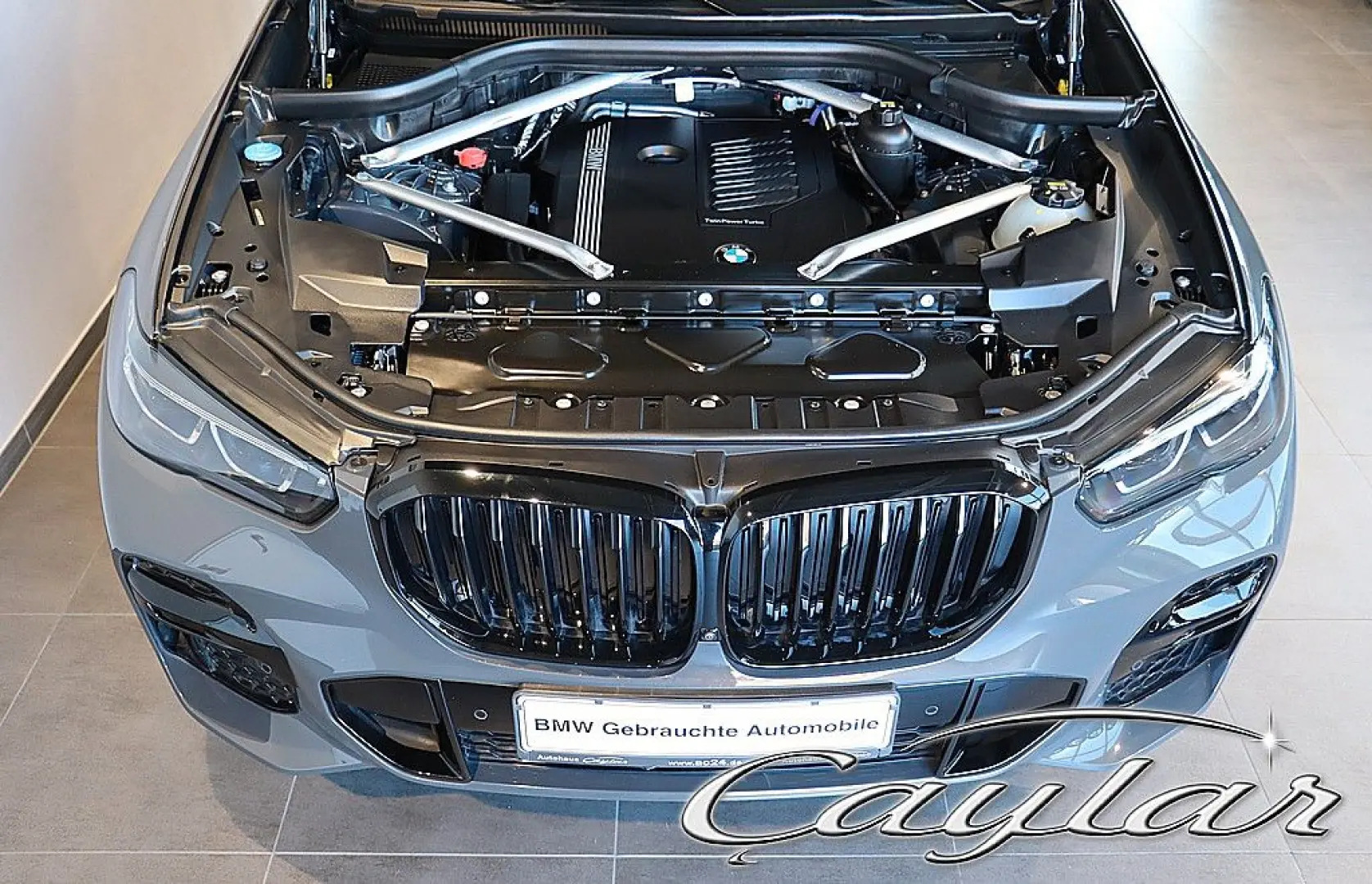 BMW X5 40i