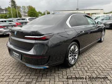 BMW i7 xDrive 60