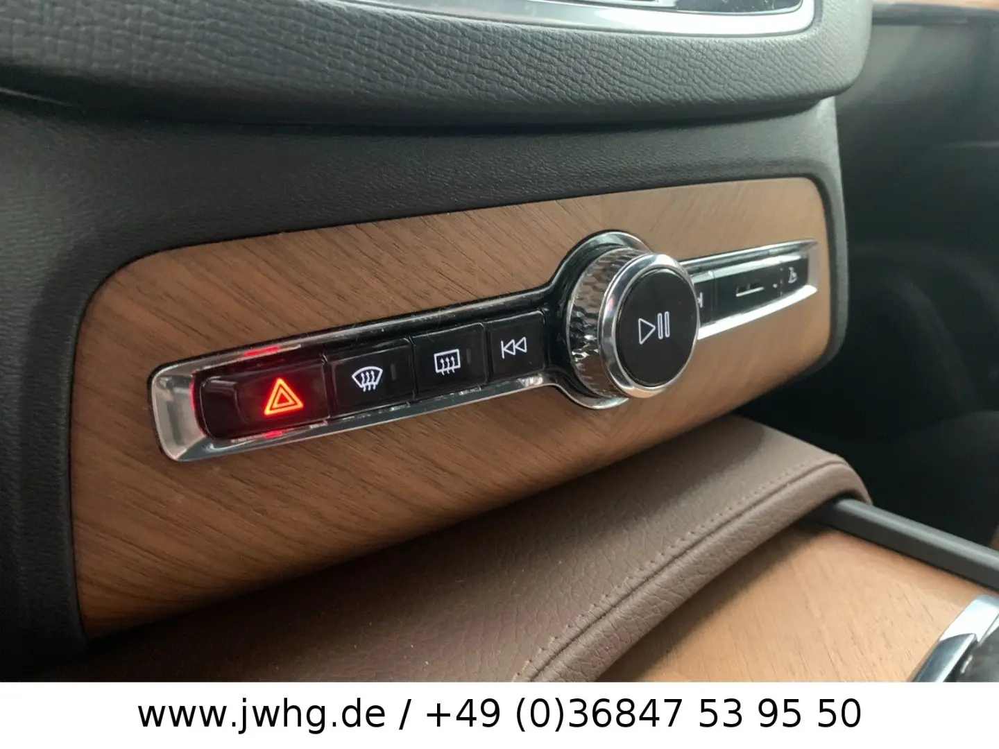 XC90 Inscription Hybrid AWD LED Navi 19