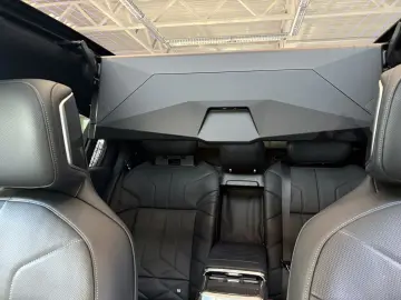 750e xDrive M Sport Pro TV DA Prof PA Prof SkyLo