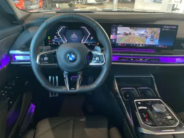 740d xDrv. StHz AHK SKY PAPro DAPro MutliSitze