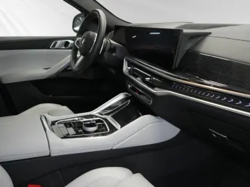 X6 xDrive40d M Sport Pro|AHK|SkyLounge|Standhzg.