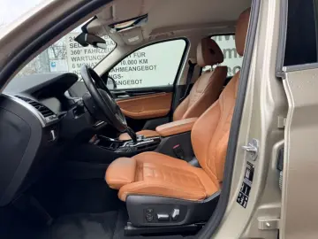 X3 xDrive 30d A xLine AHK-klappbar AHK Navi Lede