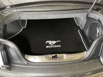MUSTANG GT CABRIO+ UNFALLFREI+DE-FHZG+SHZ+KAMERA
