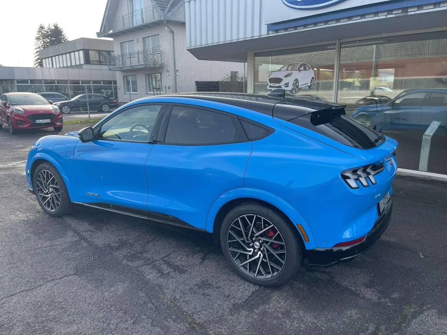 Mustang GT AWD