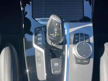 X3 xDrive20d ZA M Sport Head-Up HK HiFi DAB LED