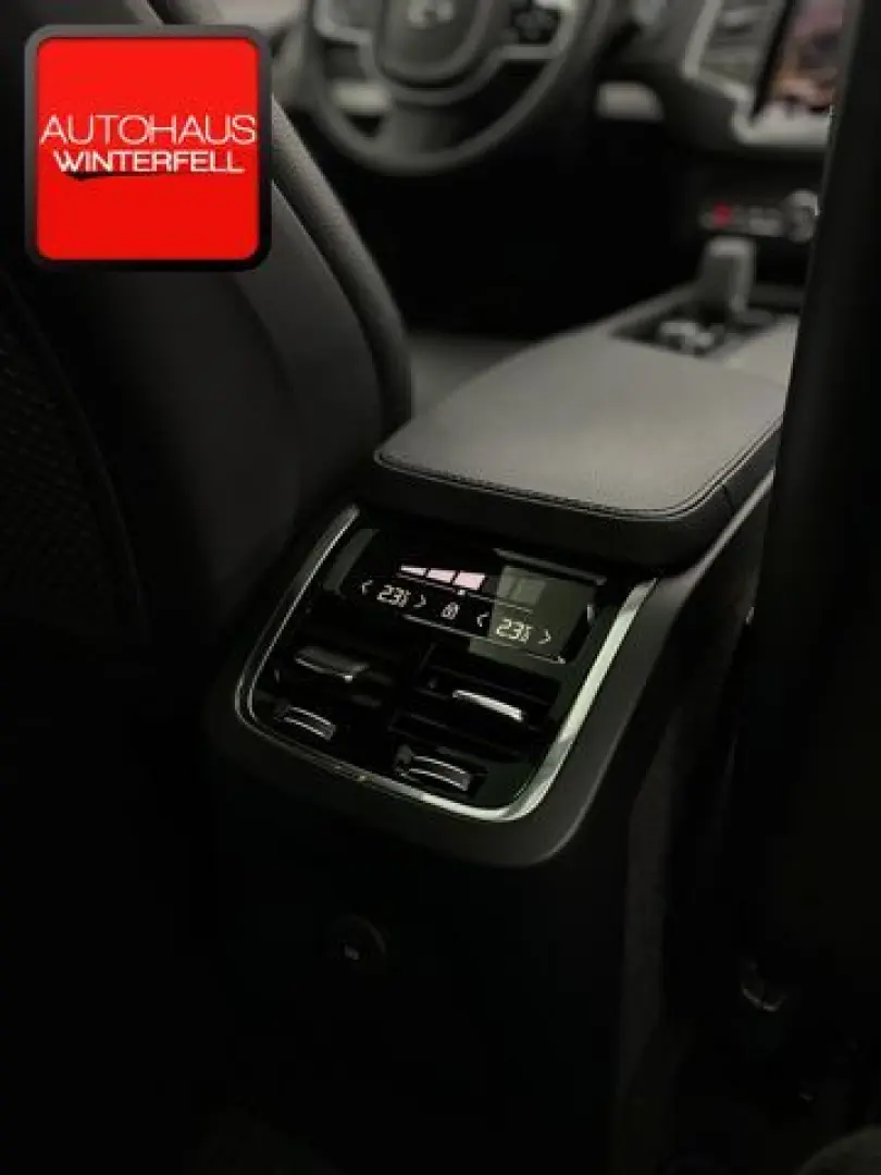 XC90 Rech T8 AWD INSCRIPTION 7SITZ+PANO+H&K+LED+