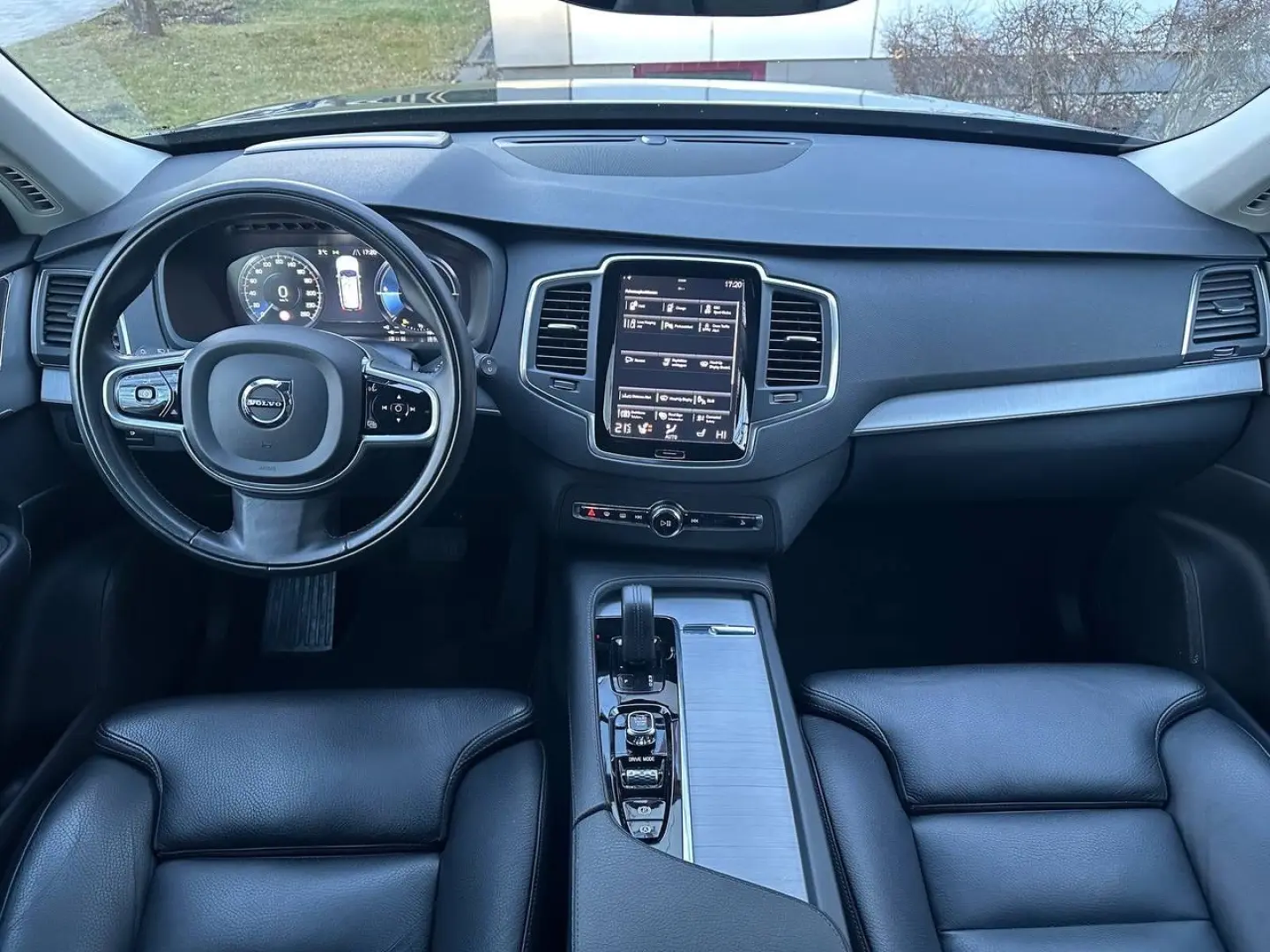 XC 90 T8 Inscrip. Expr. AHK Four-C Leder Kamera
