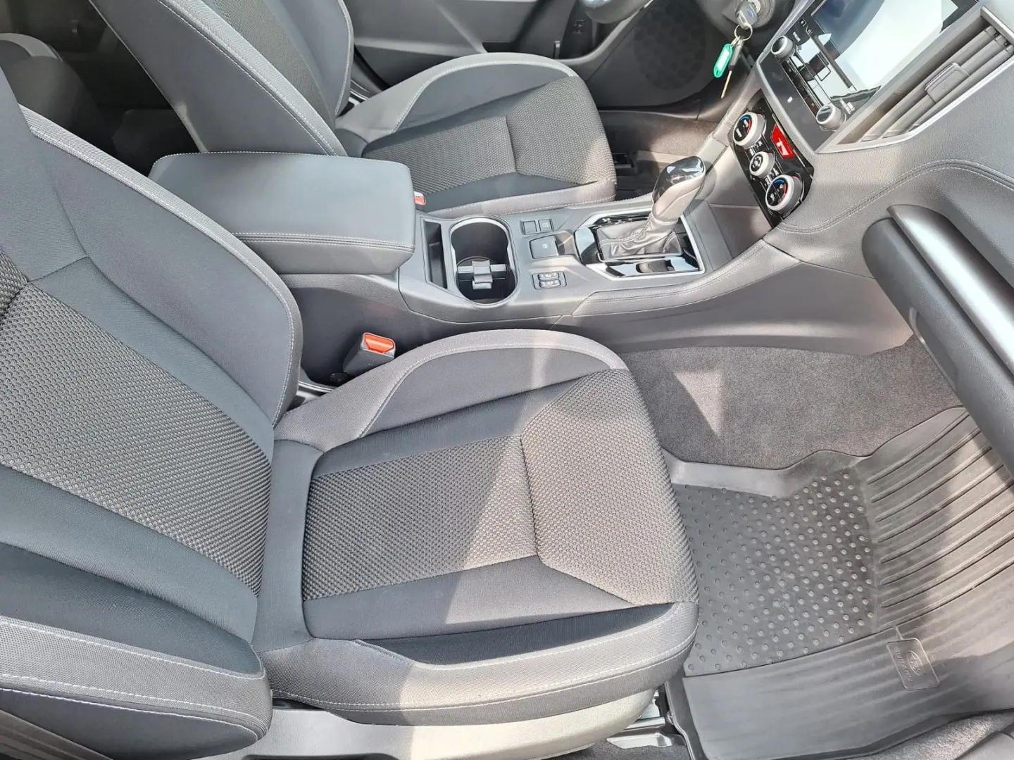 Impreza 2.0ie Trend Lineartronic, Hybrid Foliert