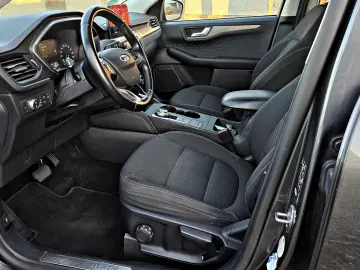 FORD Kuga 2.0 Diesel 4x4 TITANIUM