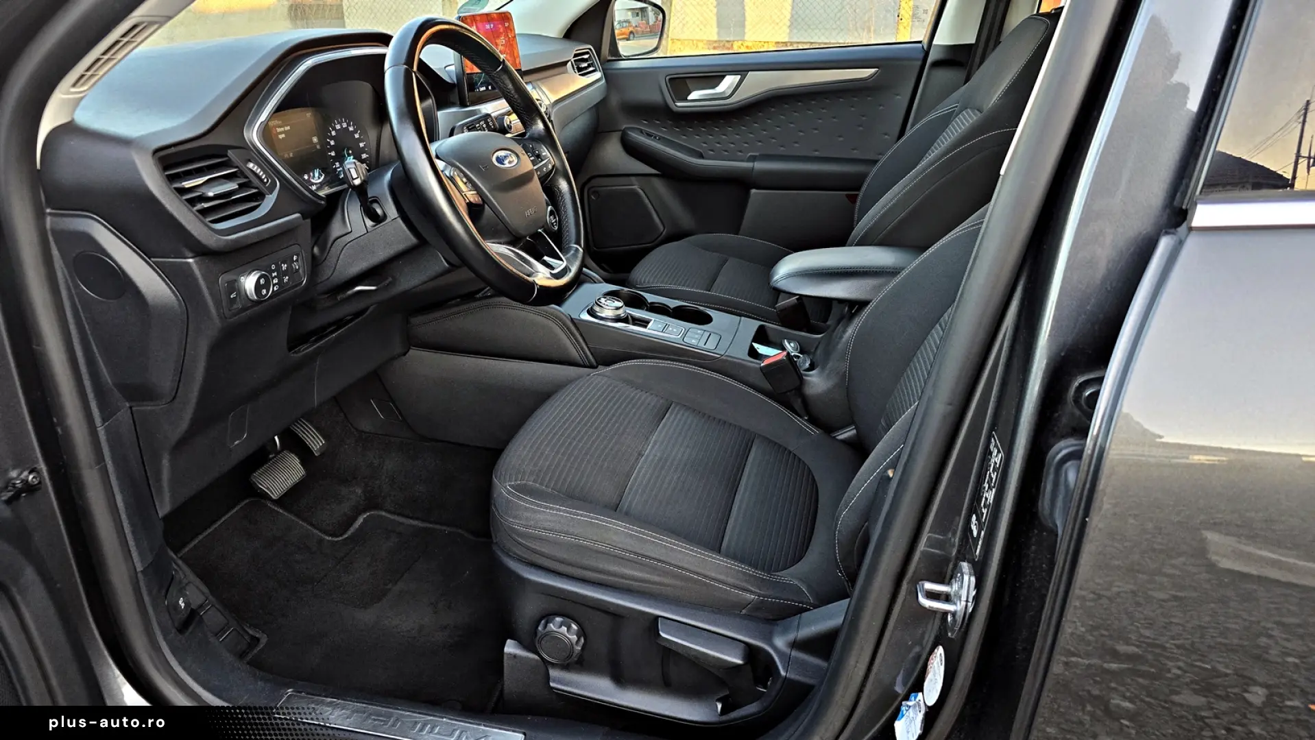 FORD Kuga 2.0 Diesel 4x4 TITANIUM