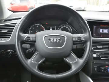 Audi Q5 2.0 TDI S-tronic 190 CP Quattro S-Line