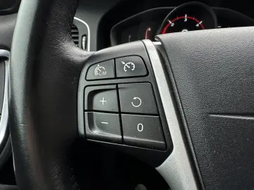 Volvo V60 D2 Momentum