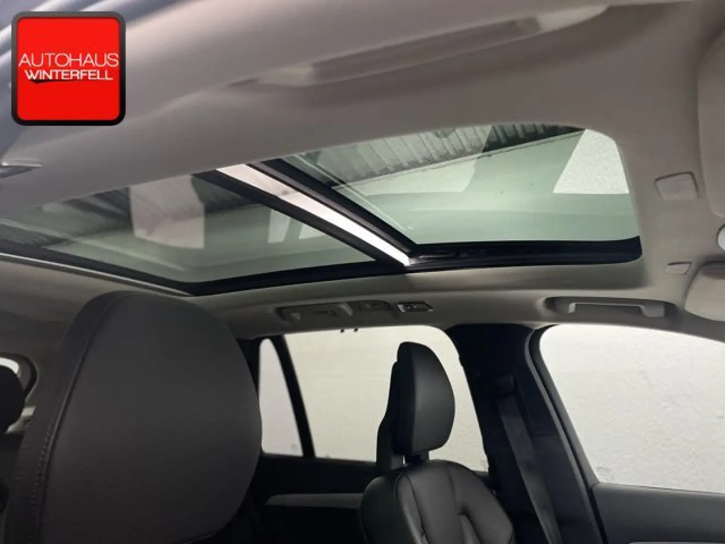 XC90 T8 INSCRIPTION RECH AWD 7SITZ+PANO+360+H/K+