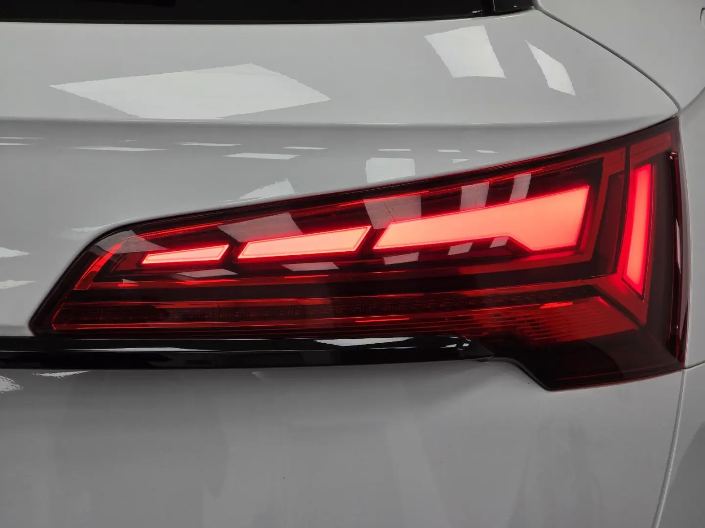Q5 40 TDI quattro S line 1.Hand Scheckh Garantie