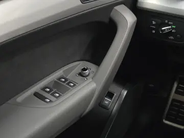 Q5 40 TDI quattro S line 1.Hand Scheckh Garantie