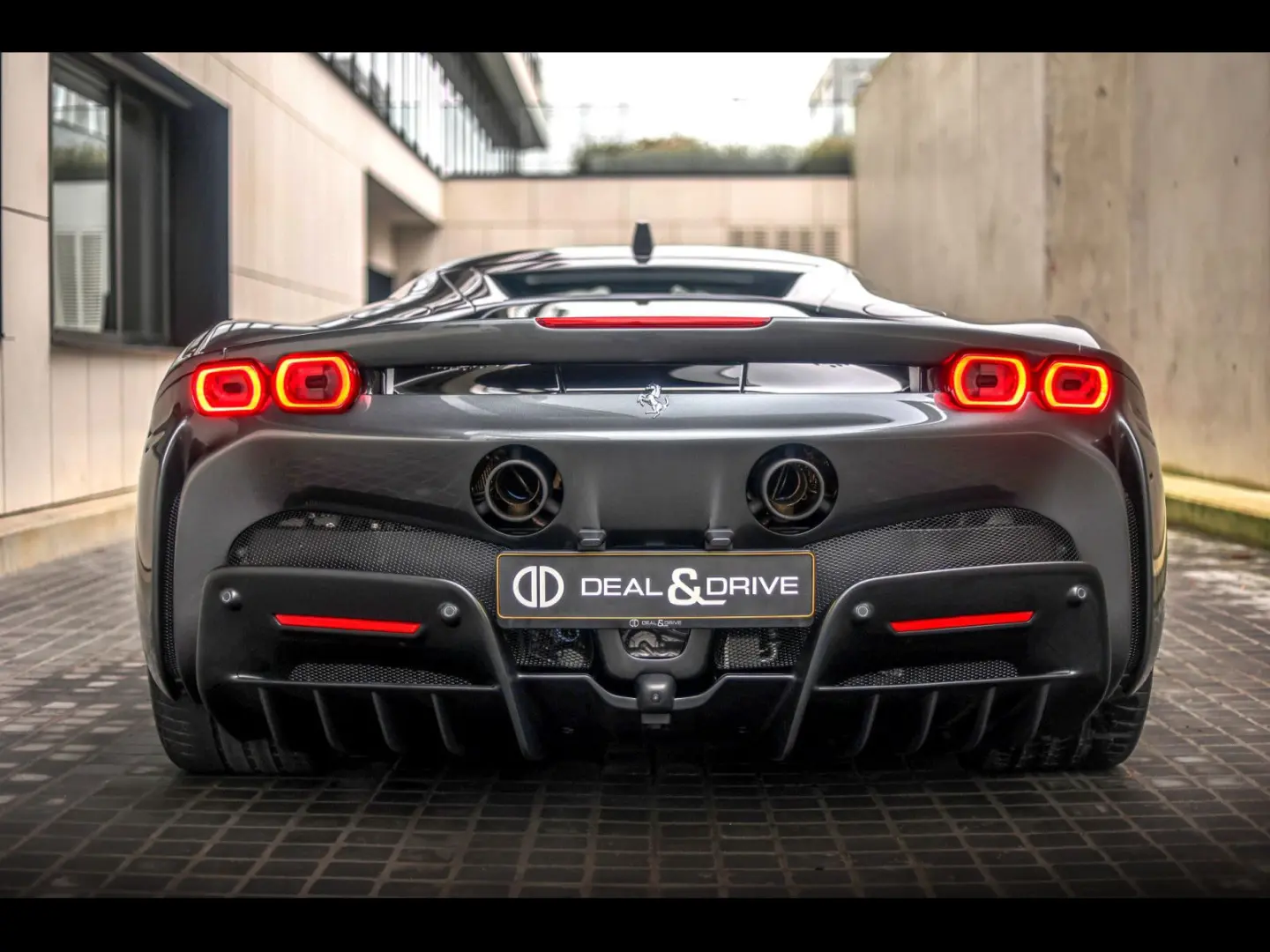 SF90 Stradale STRADALE°LIFT°CARBON°JBL°RACING SI