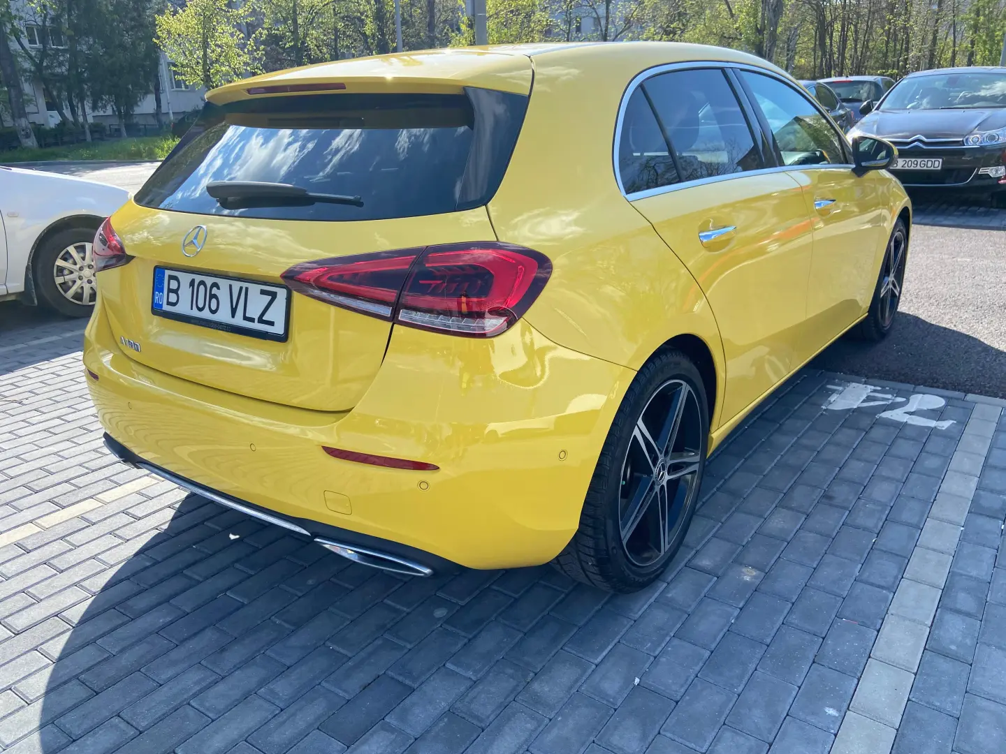 Mercedes-Benz A 180
