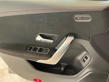 CLA 180 Coupé AMG *Facelift* Kam+LED+Ambi+Keyles