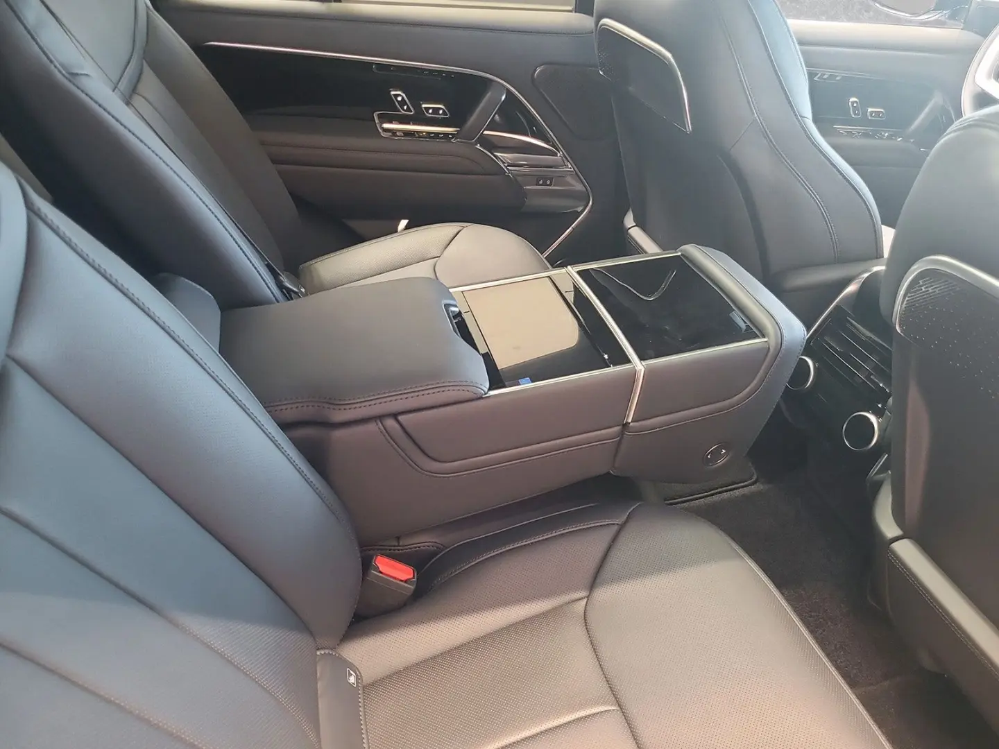 Range Rover D350 Autobiography 23