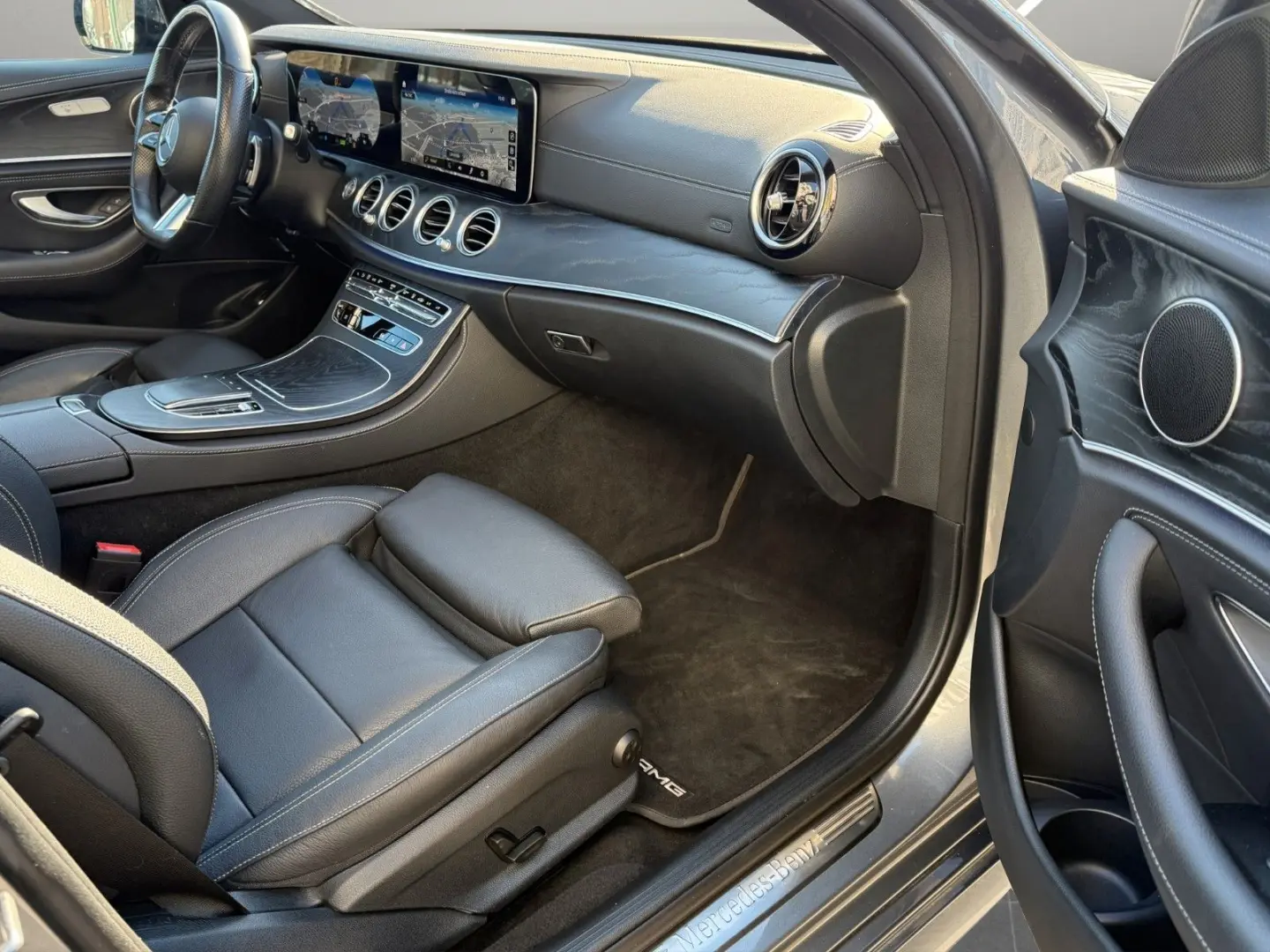 E 300 de 4Matic AMG*Panorama*Distronic+*NightPak