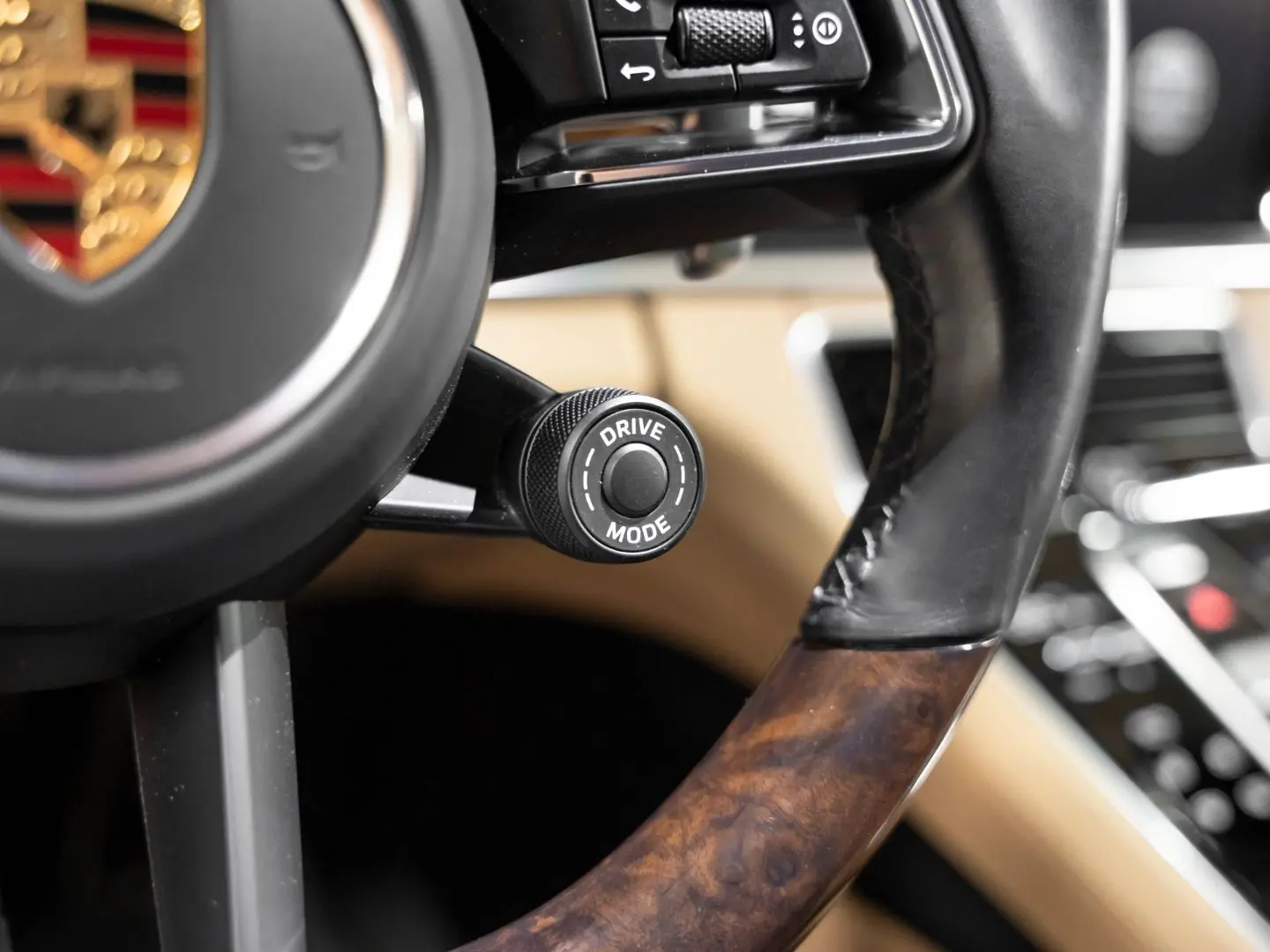 Panamera Turbo S E-Hybrid InnoDrive Soft-Close