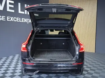 Volvo XC 60 Recharge T6 Twin Engine AWD R-Design