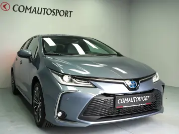 TOYOTA COROLLA HYBRID AT DYNAMIC